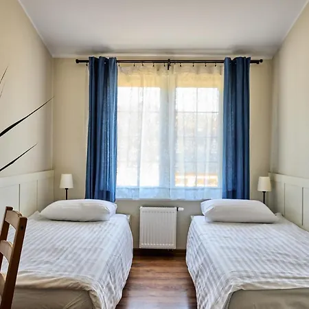 Kurort Stara Wedzarnia アパートホテル