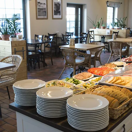 Kurort Stara Wedzarnia アパートホテル グダニスク