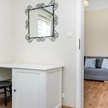 Kurort Stara Wedzarnia アパートホテル